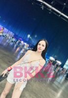 straight escort Deanna