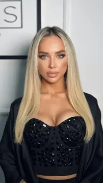 Russian escort Anya